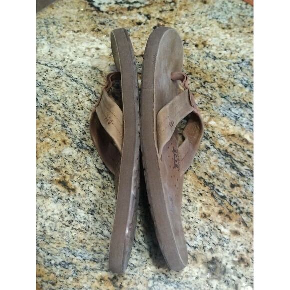 Reef Mens Flip-Flops Sandals Brown Slip On TQT Arch Support Bottle Opener 8 - Picture 8 of 9